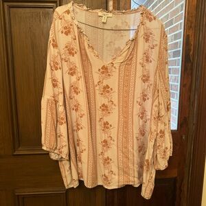 Como Blu Floral V-Neck Blouse